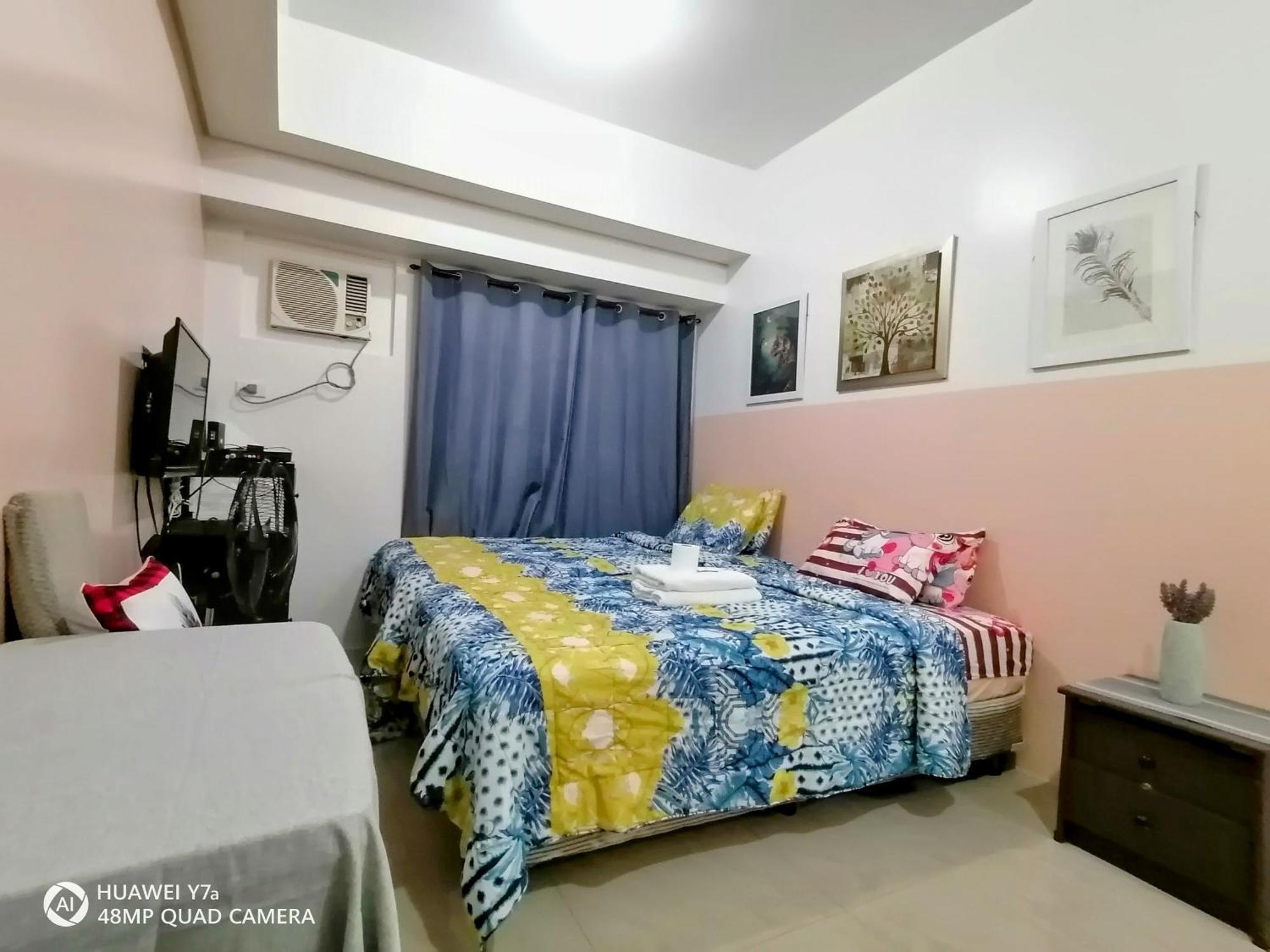 The Beacon Makati Staycation Suites Манила Экстерьер фото